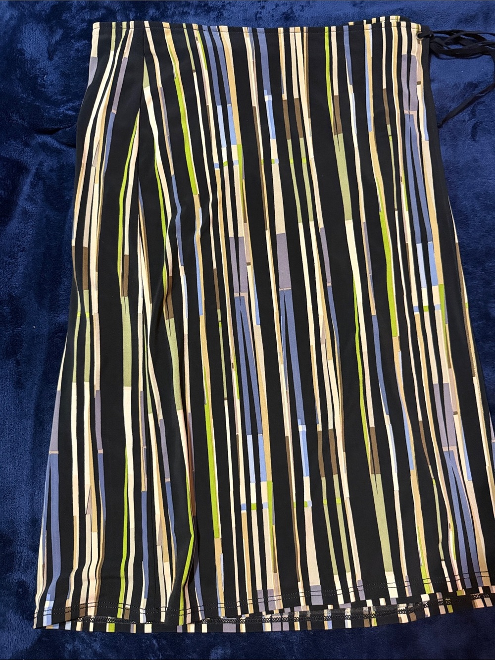 BCBG MaxAzria Striped Midi Wrap Skirt in Black and Green - Women Size M Like New